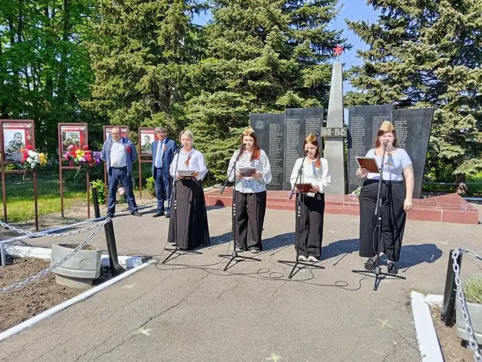 Митинг «Поклонимся великим тем годам»