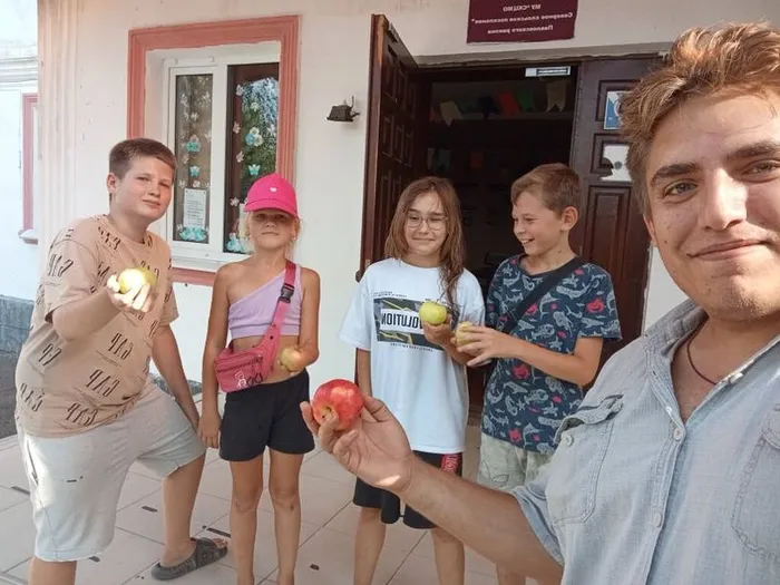 «Спас яблочки припас» — развлекательная программа