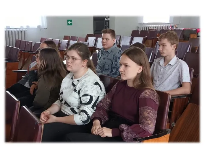 Слайд5 познавательная программа о песнях ВОВ