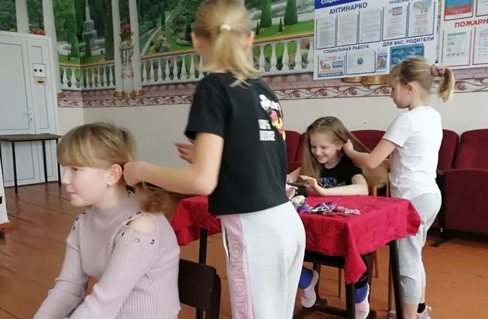 "Час весёлых затей" - развлекательная программа