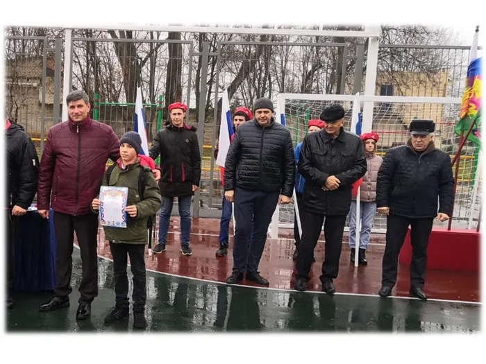 Слайд4 открытие спортивной площадки в Северном СП