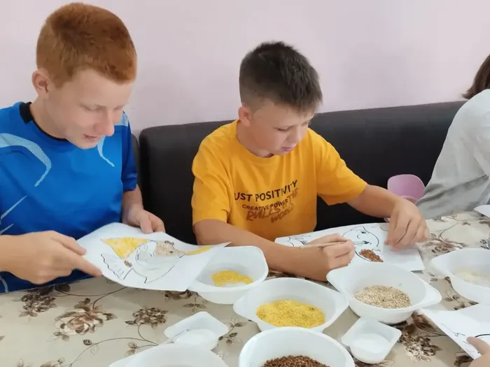 «Радужный волшебник» - час творчества