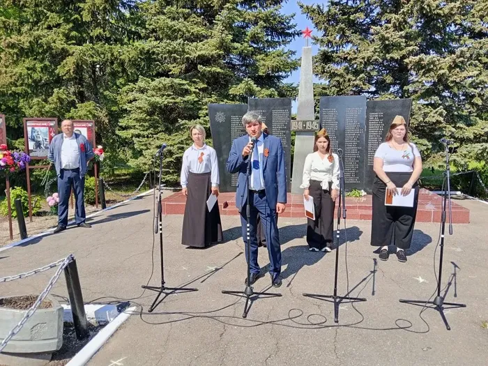Митинг «Поклонимся великим тем годам»