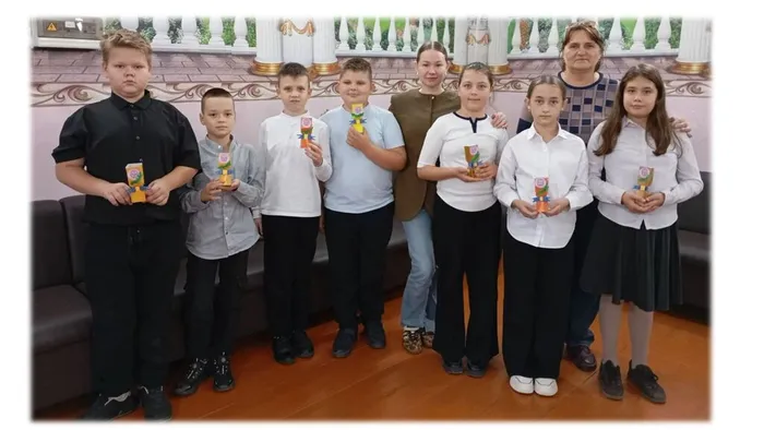«Ты наш номер один!» - час творчества ко дню отца