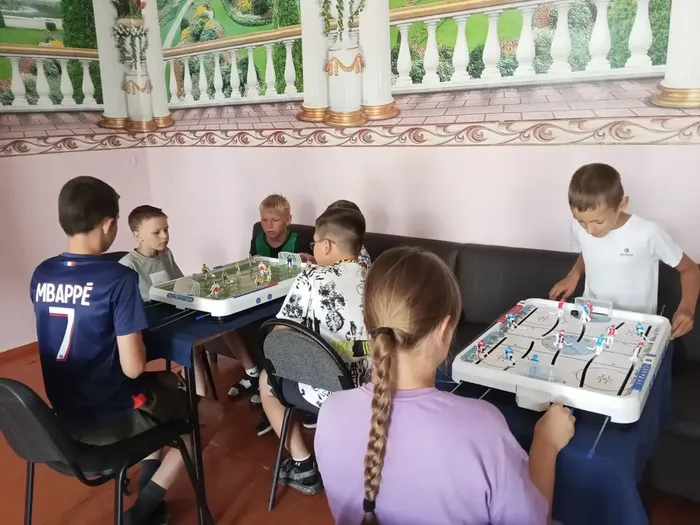 "Все мы любим поиграть» - час настольных игр