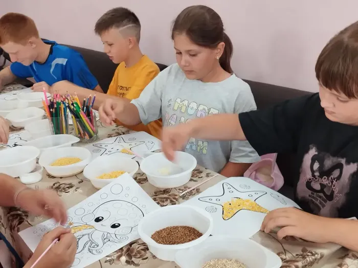 «Радужный волшебник» - час творчества
