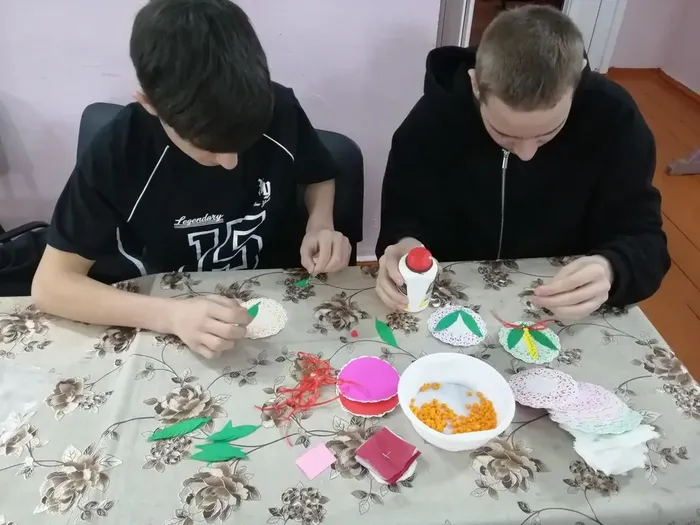 «Для милых мам» - час творчества