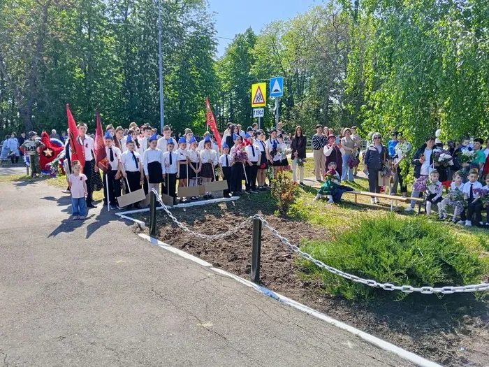 Митинг «Поклонимся великим тем годам»