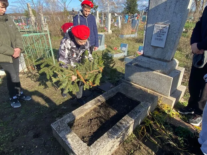 «Нет безымянных героев» - час мужества
